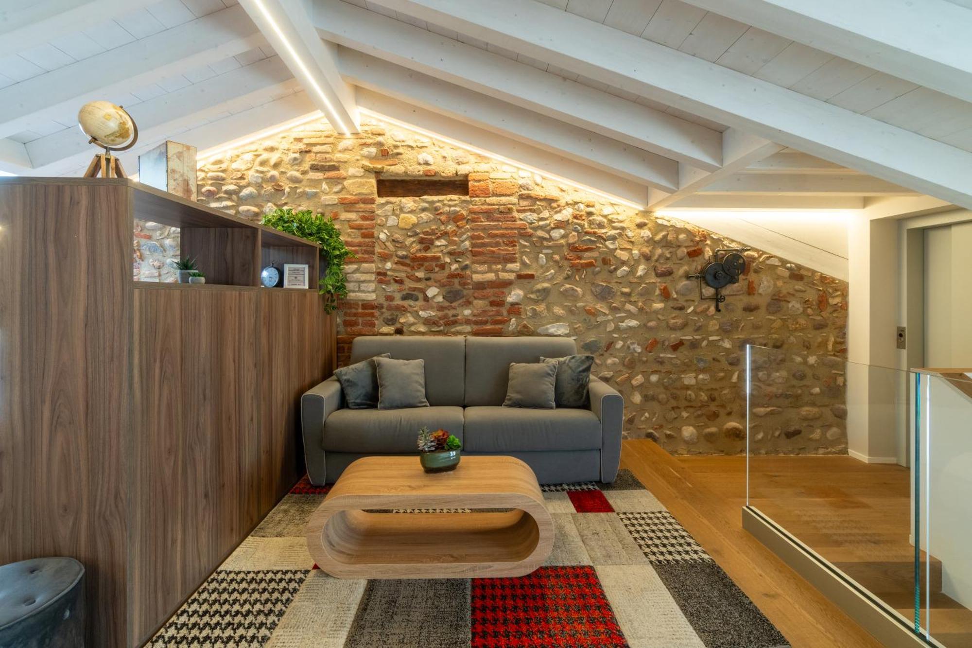 Loft Roby