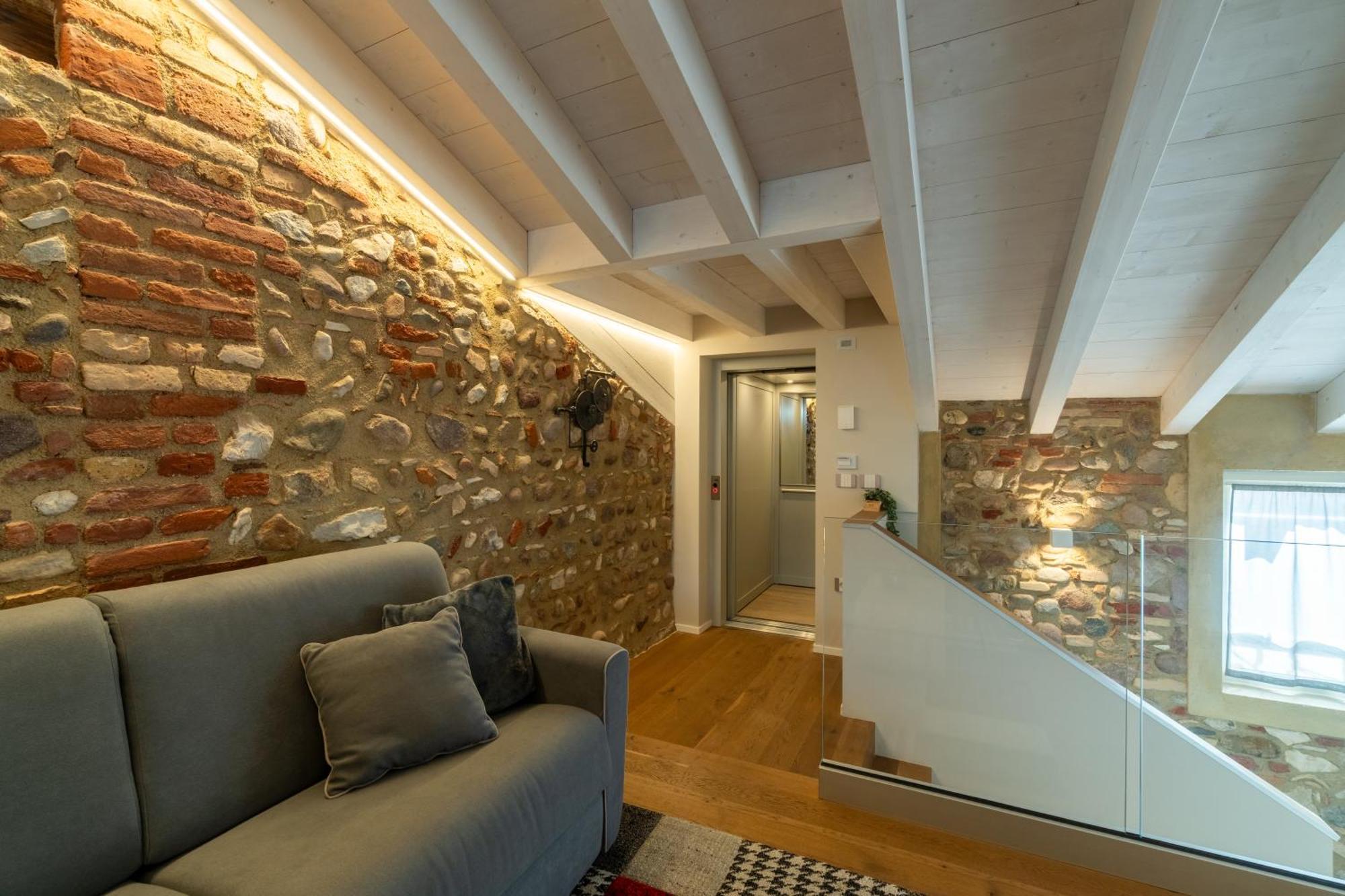 Loft Roby Apartment