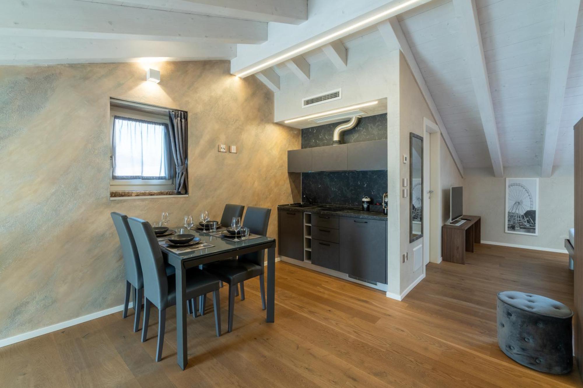 Loft Roby *